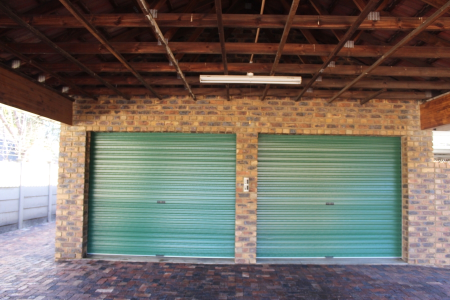 3 Bedroom Property for Sale in Vaalpark Free State